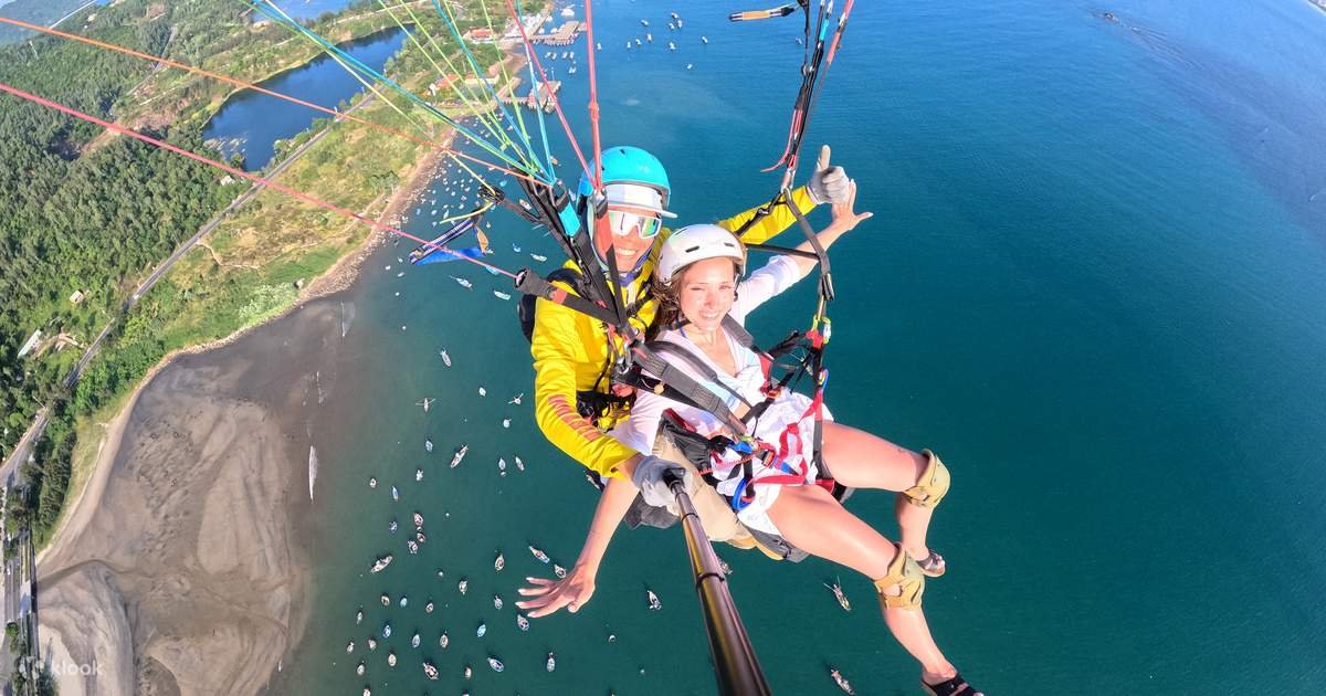 The Complete Guide to Tandem Paragliding